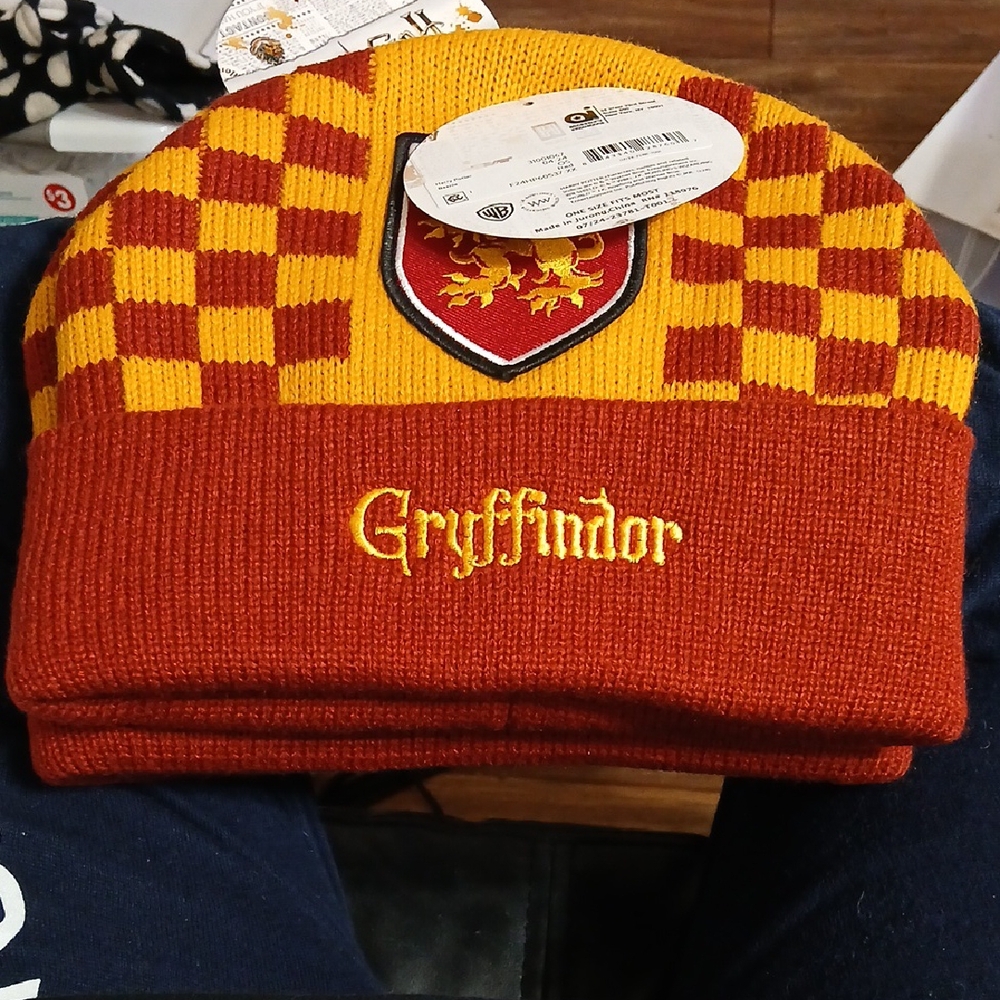 Gryffindor Checkered Beanie Hat OS fits most